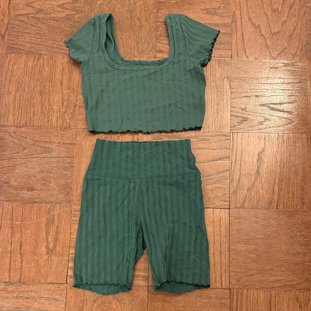 OFFLINE by Aerie Ribbed Set Size Medium